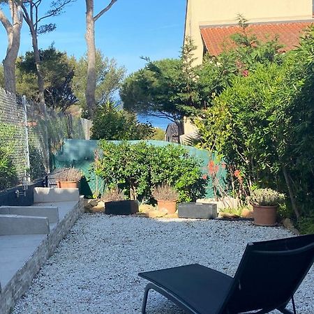Logement Entier T2 Climatise, Parking Gratuit, Jardin, Plage A 2Min A Pied Sanary-sur-Mer Exteriör bild