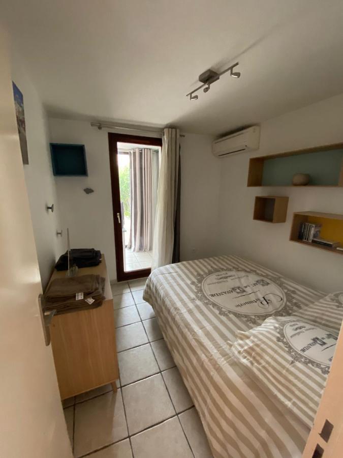 Logement Entier T2 Climatise, Parking Gratuit, Jardin, Plage A 2Min A Pied Sanary-sur-Mer Exteriör bild